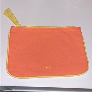 Cosmetic bag